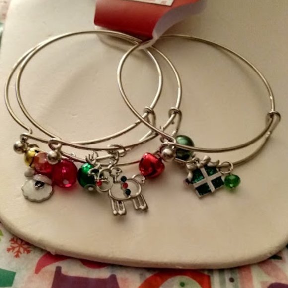 Kohl's Jewelry - 3pc SET KOHL'S Christmas Jingle Bell/Present/Reindeer/Santa Charm Bracelets**NEW